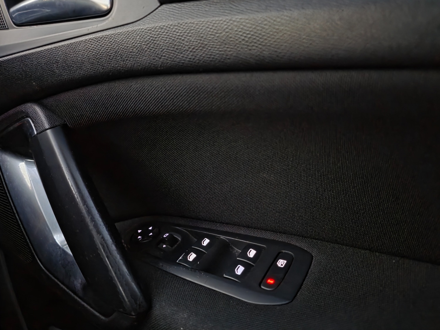 Used Peugeot 308 2014 for sale - 76605483: Photo 30