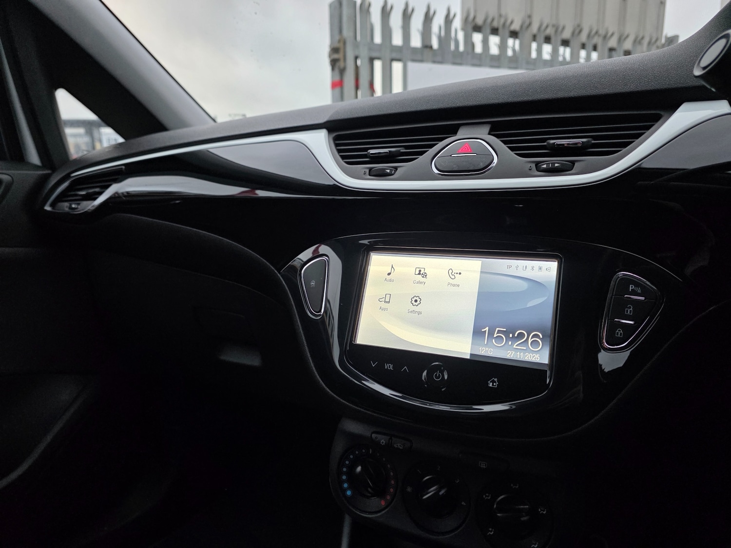 Used Vauxhall Corsa 2015 for sale - 76722414: Photo 21