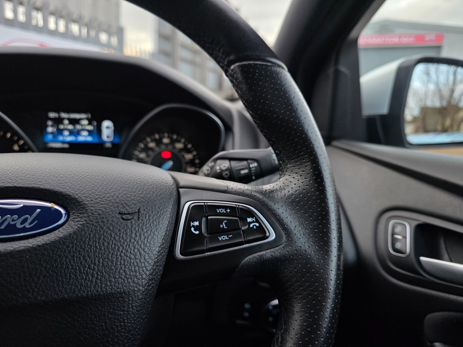 Used Ford Focus 2017 for sale - 76864214: Photo 35