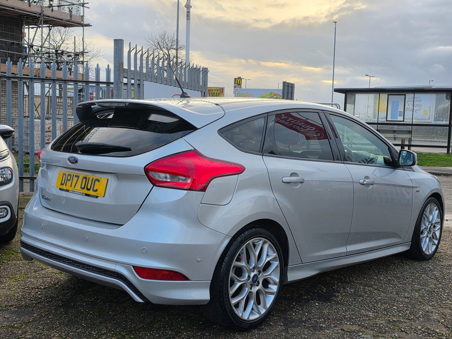 Used Ford Focus 2017 for sale - 76864214: Photo 4
