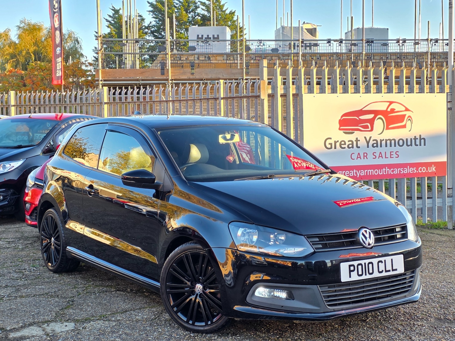 Used Volkswagen Polo 2016 for sale - 76440053: Photo 1