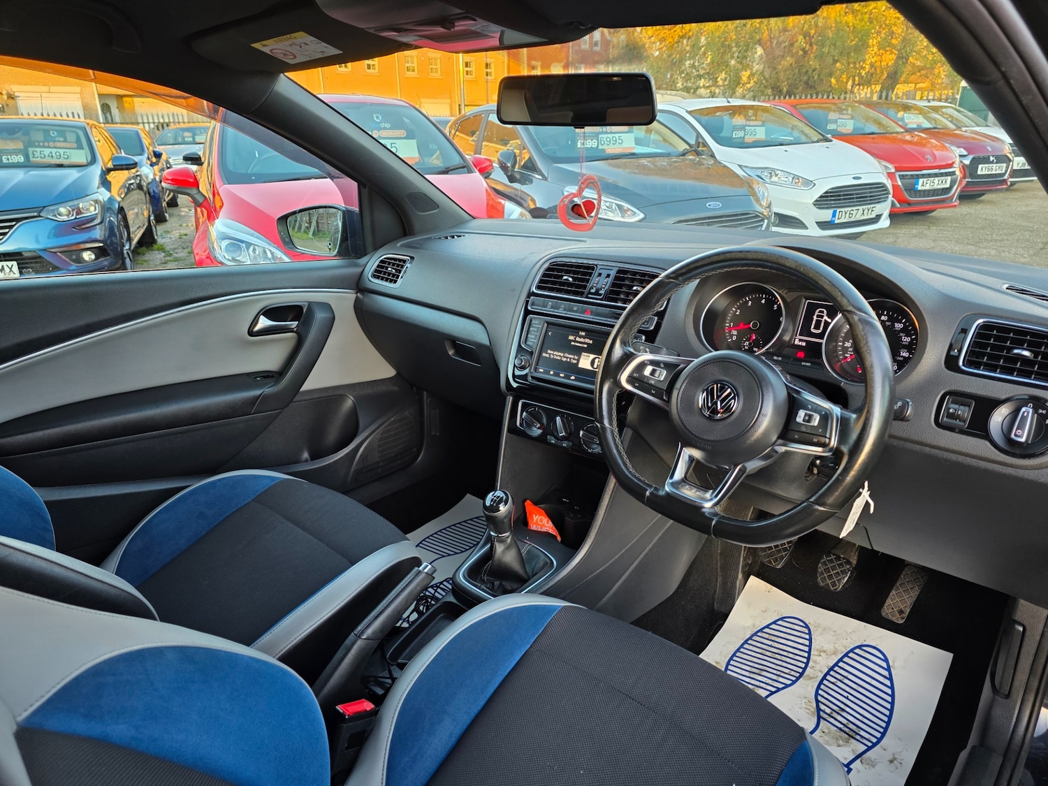 Used Volkswagen Polo 2016 for sale - 76440053: Photo 16