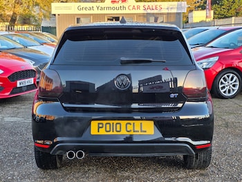 Used Volkswagen Polo 2016 for sale - 76440053: Photo