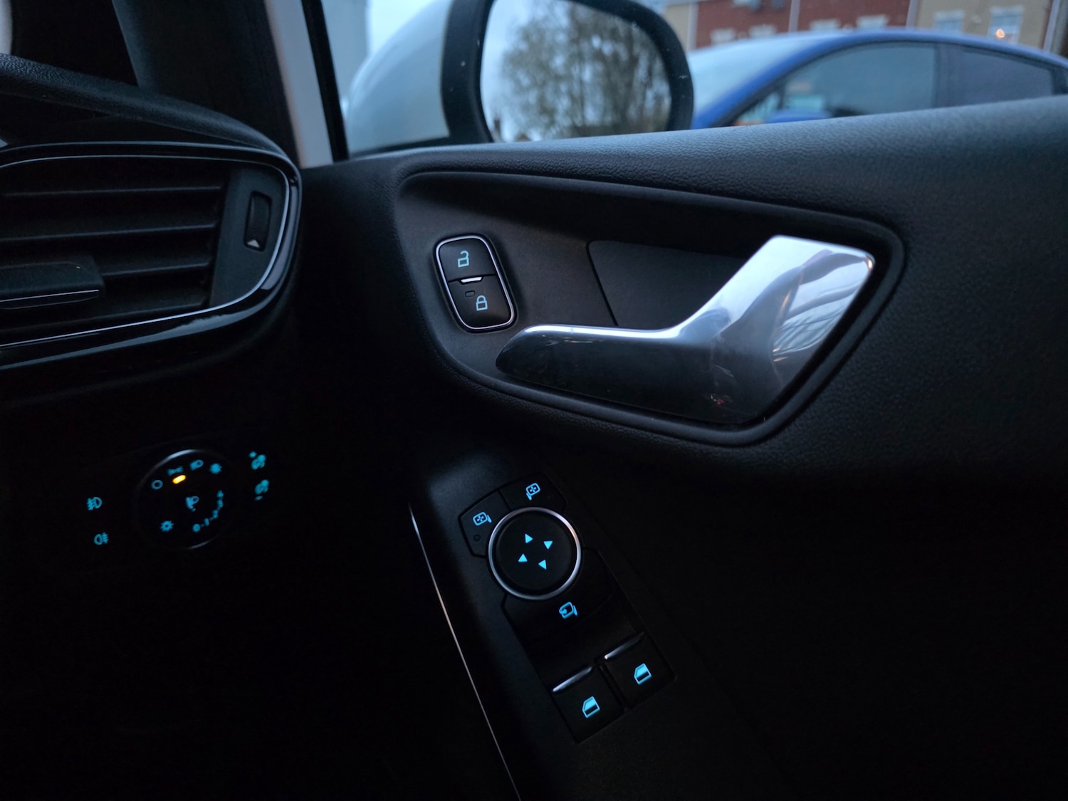 Used Ford Fiesta 2018 for sale - 76548002: Photo 37