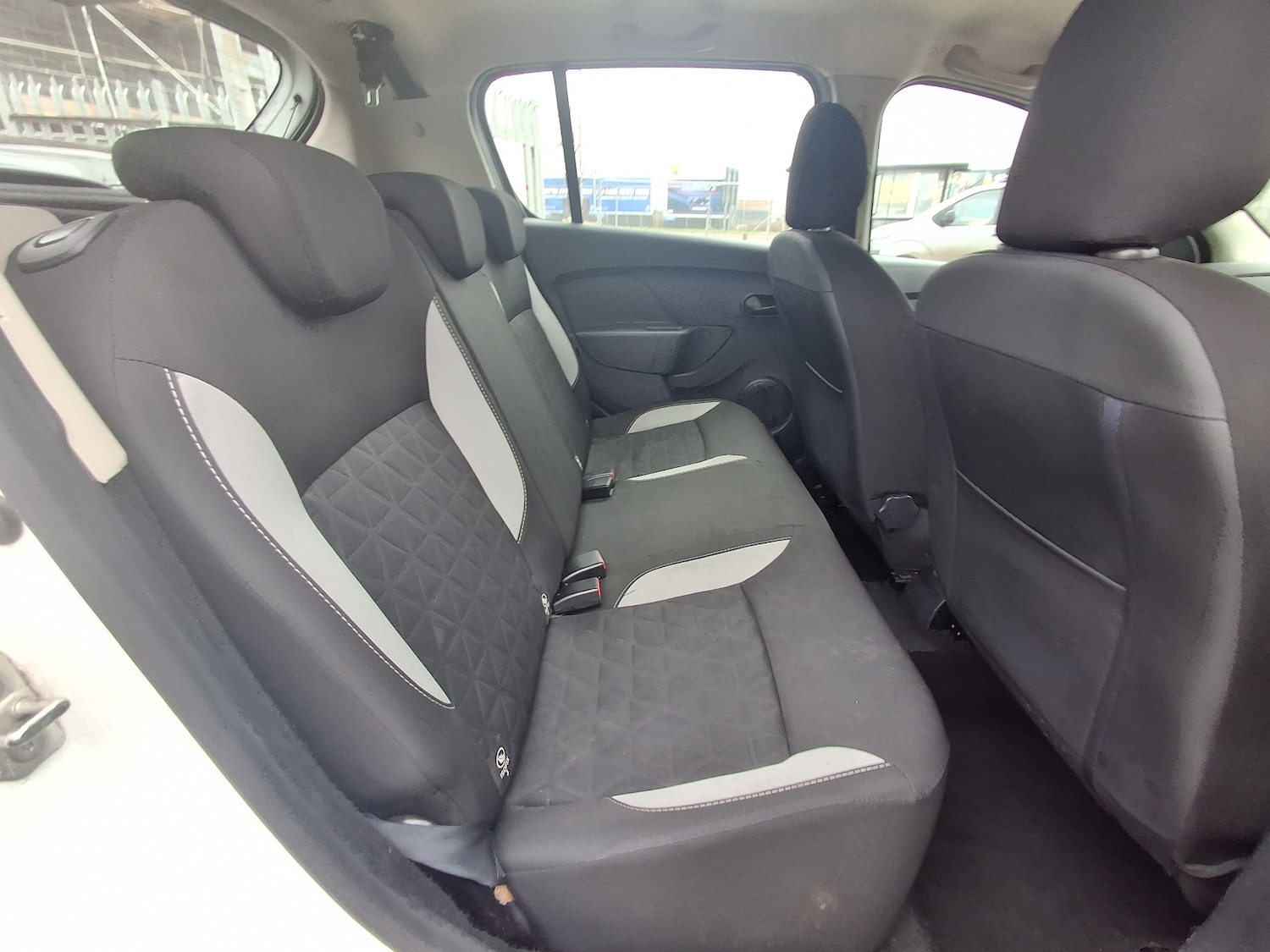 Used Dacia Sandero Stepway 2015 for sale - 77746169: Photo 11