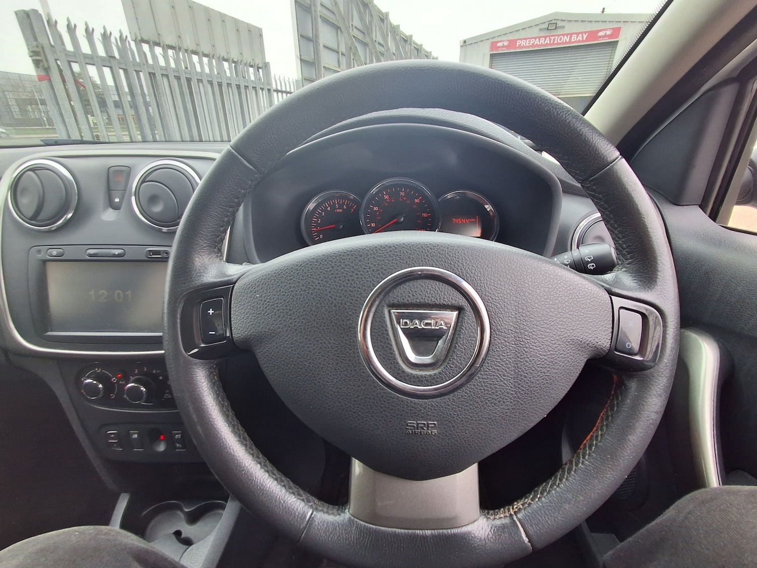 Used Dacia Sandero Stepway 2015 for sale - 77746169: Photo 19