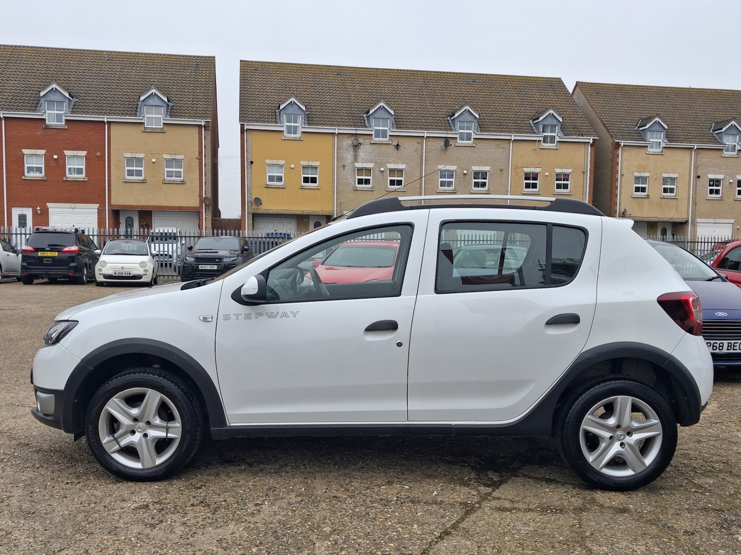 Used Dacia Sandero Stepway 2015 for sale - 77746169: Photo 7