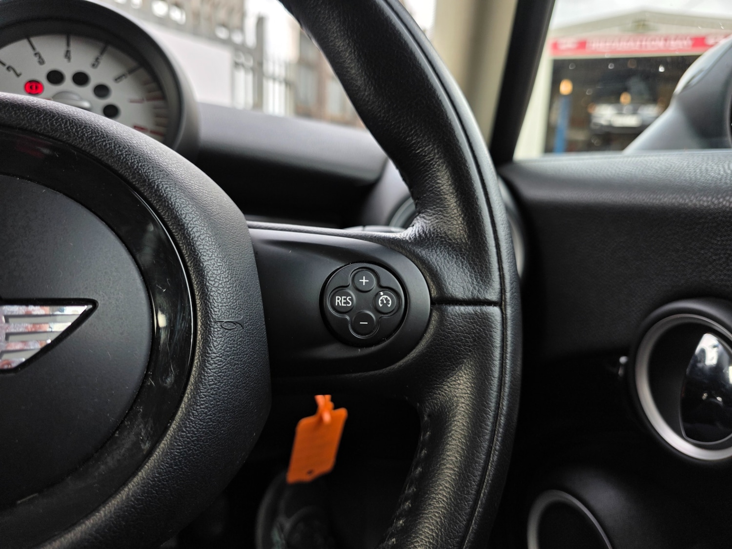 Used MINI Hatch 2012 for sale - 76492301: Photo 25