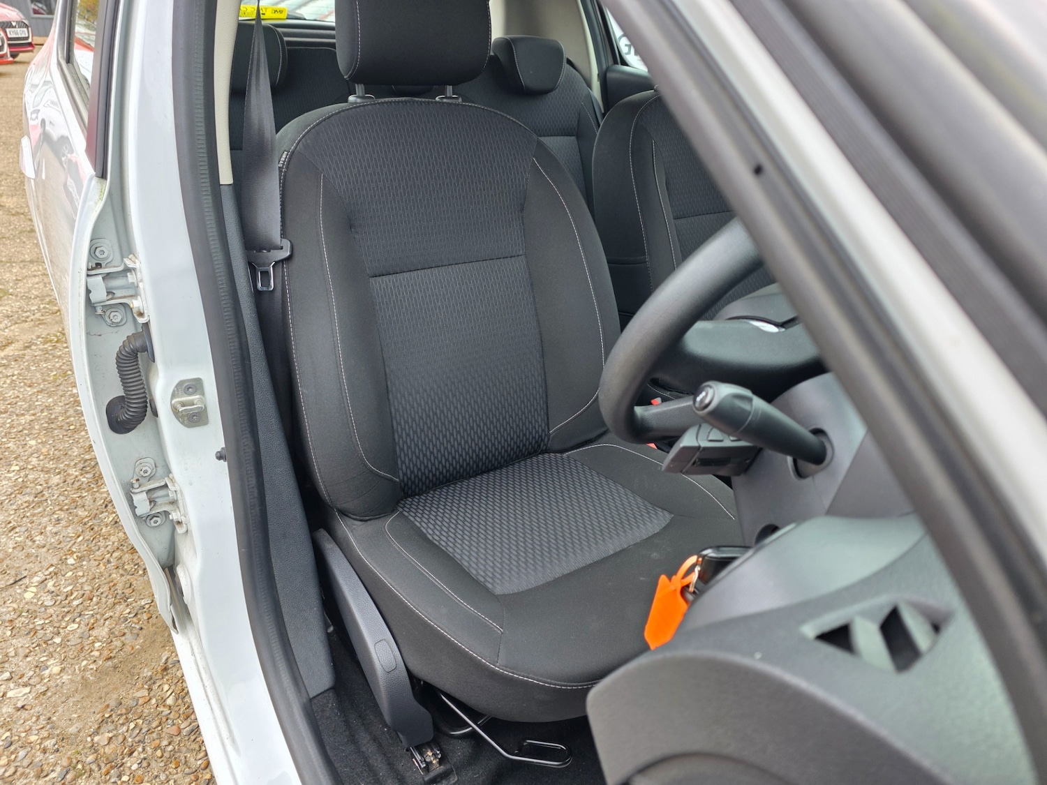 Used Dacia Sandero 2018 for sale - 76492322: Photo 12