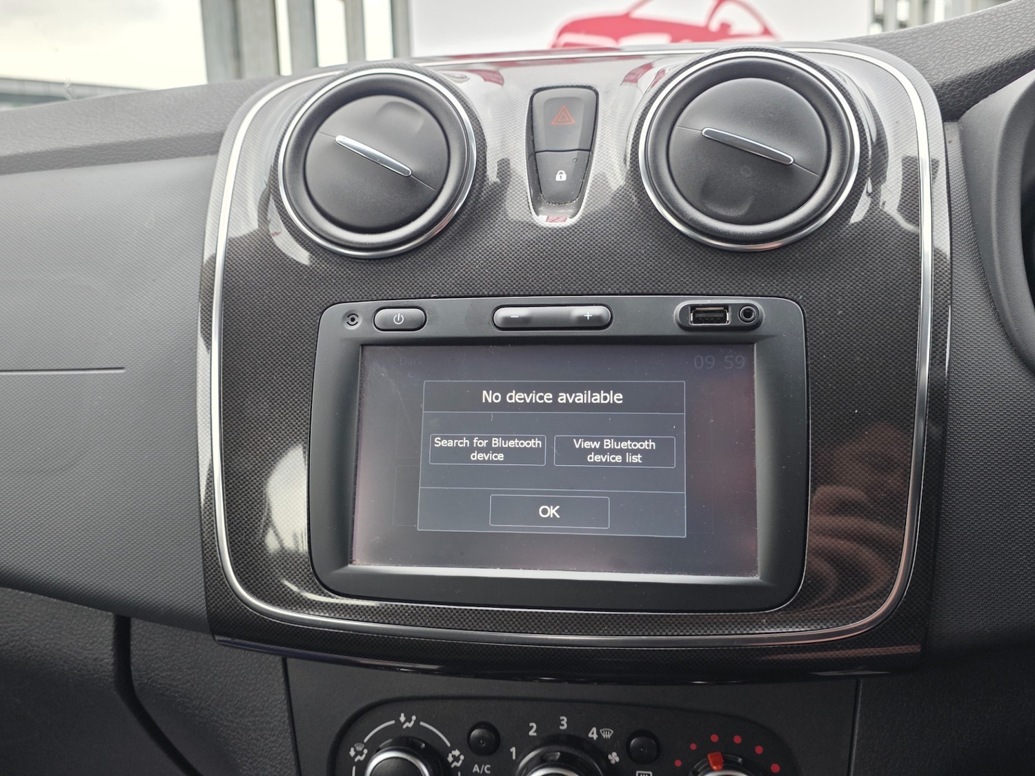 Used Dacia Sandero 2018 for sale - 76492322: Photo 29