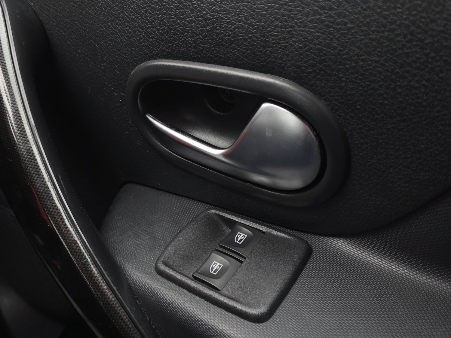 Used Dacia Sandero 2018 for sale - 76492322: Photo 31