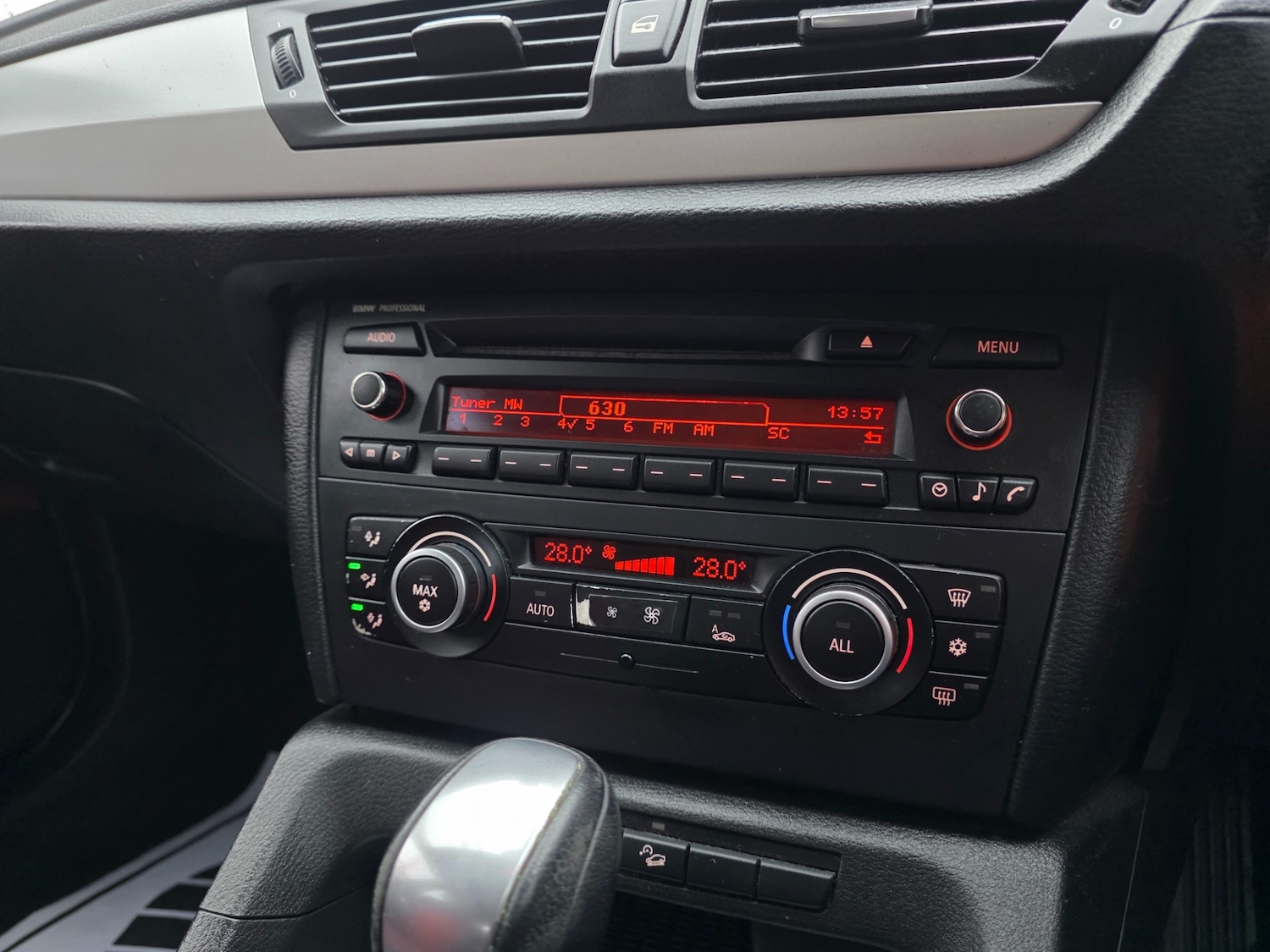 Used BMW X1 2010 for sale - 76762236: Photo 22