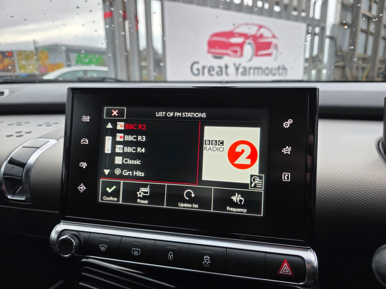 Used Citroen C4 Cactus 2015 for sale - 76627349: Photo 25