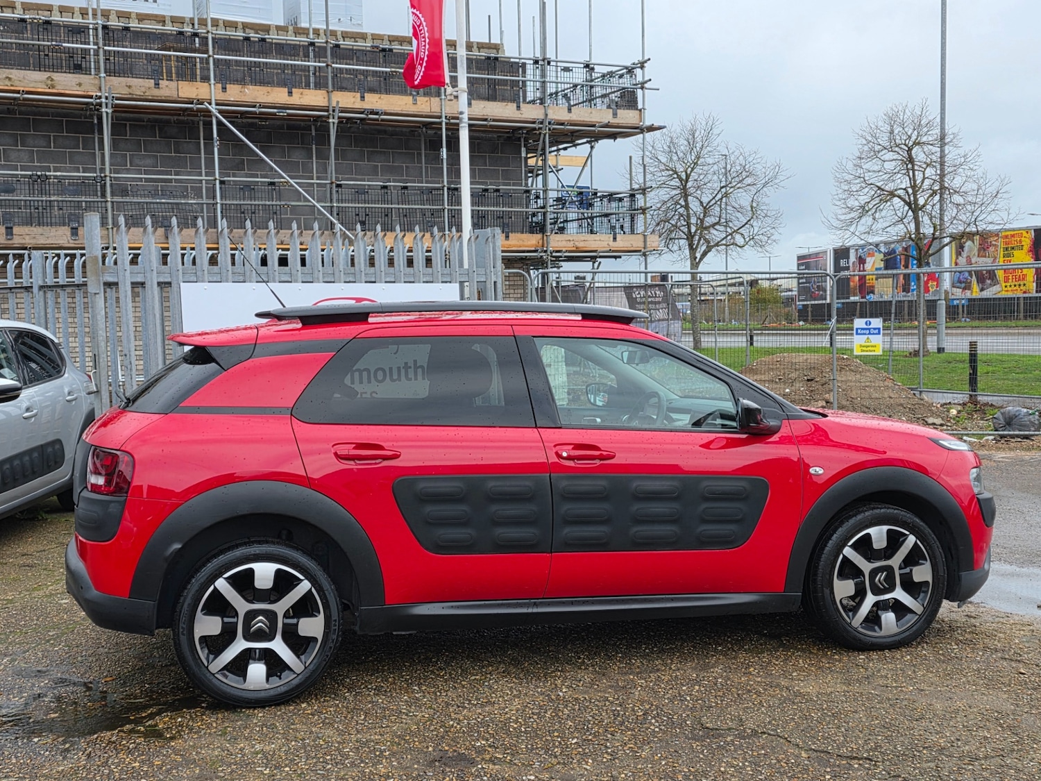 Used Citroen C4 Cactus 2015 for sale - 76627349: Photo 3