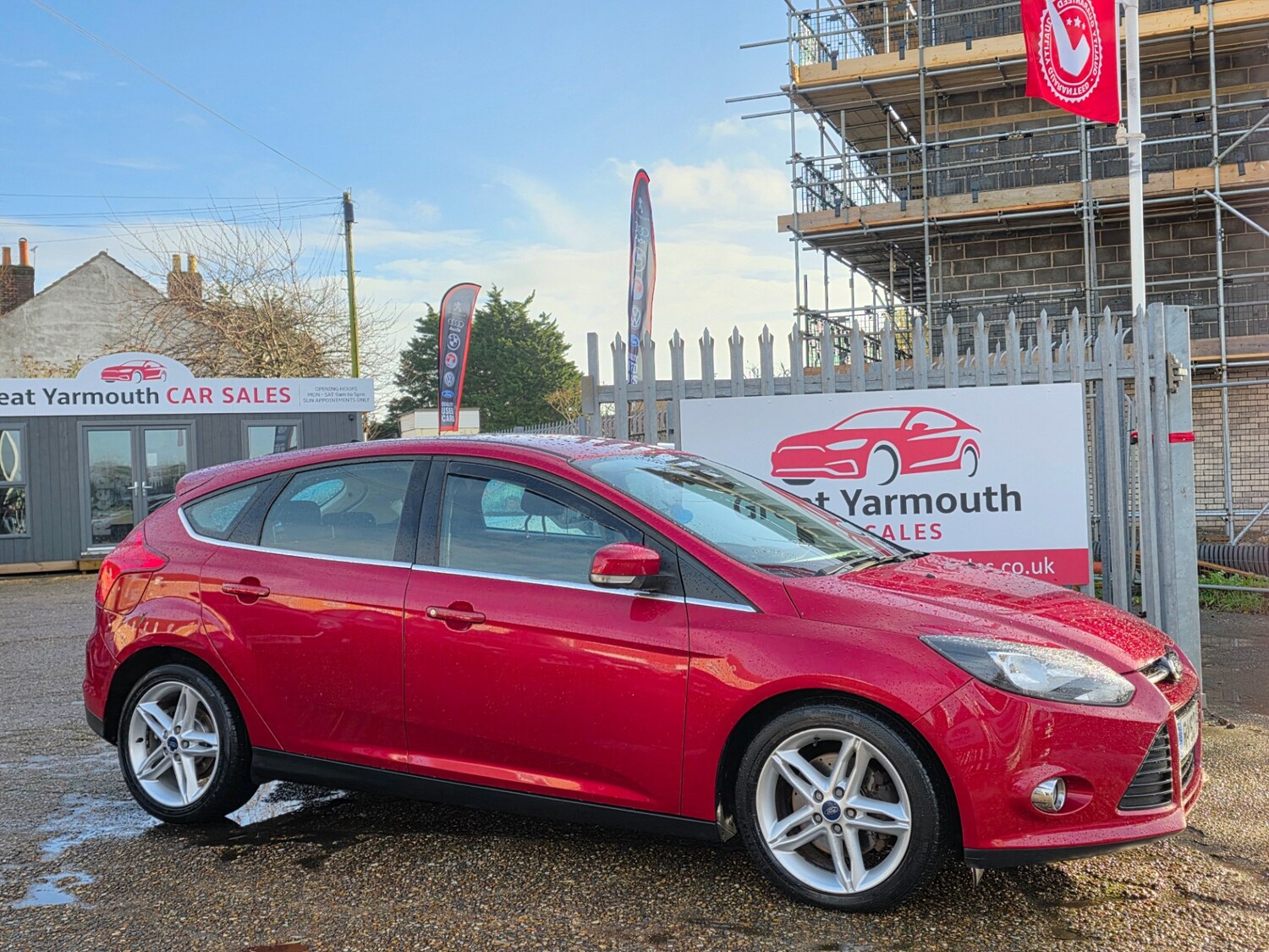 Used Ford Focus 2012 for sale - 76864194: Photo 2