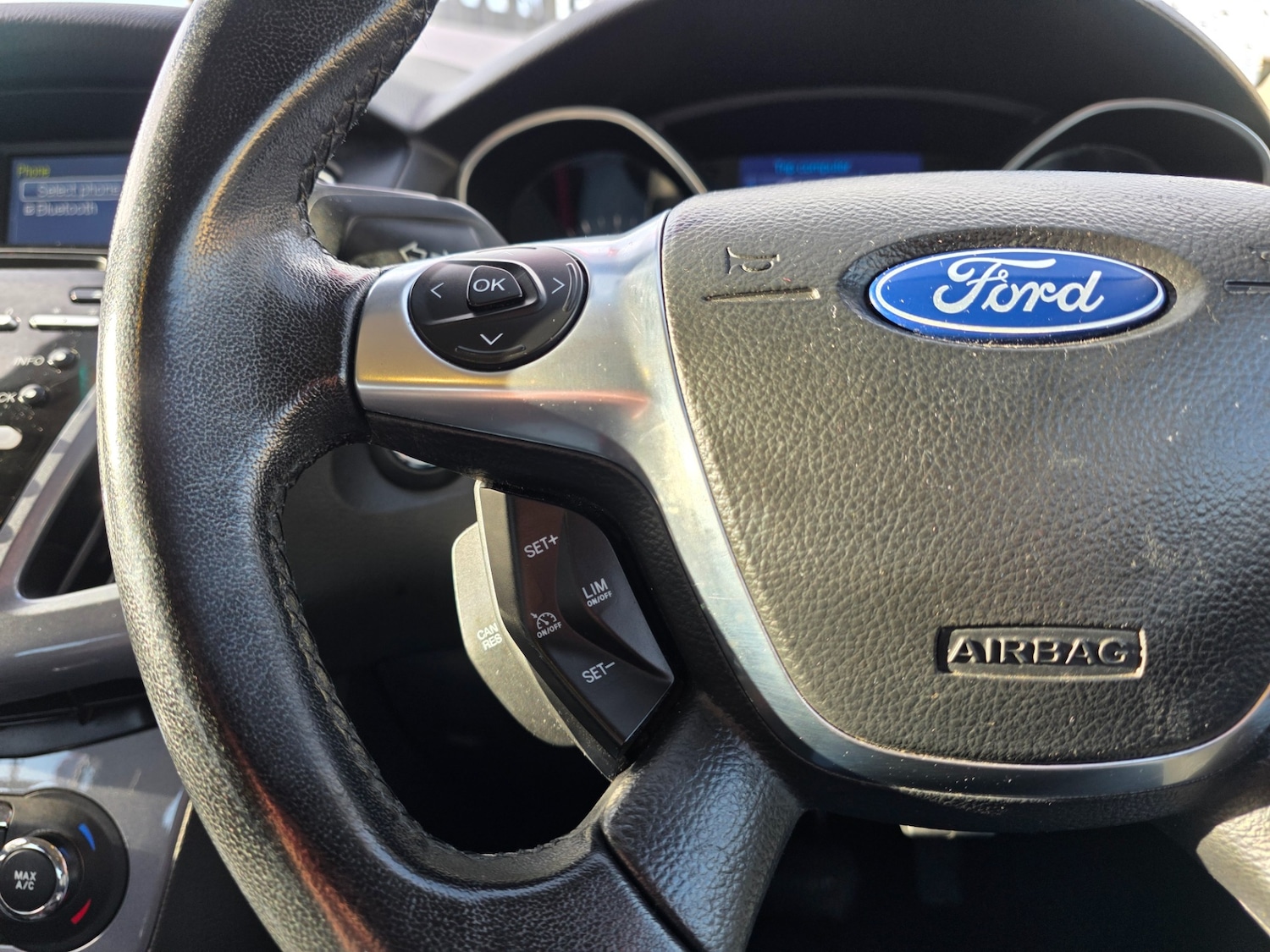 Used Ford Focus 2012 for sale - 76864194: Photo 29