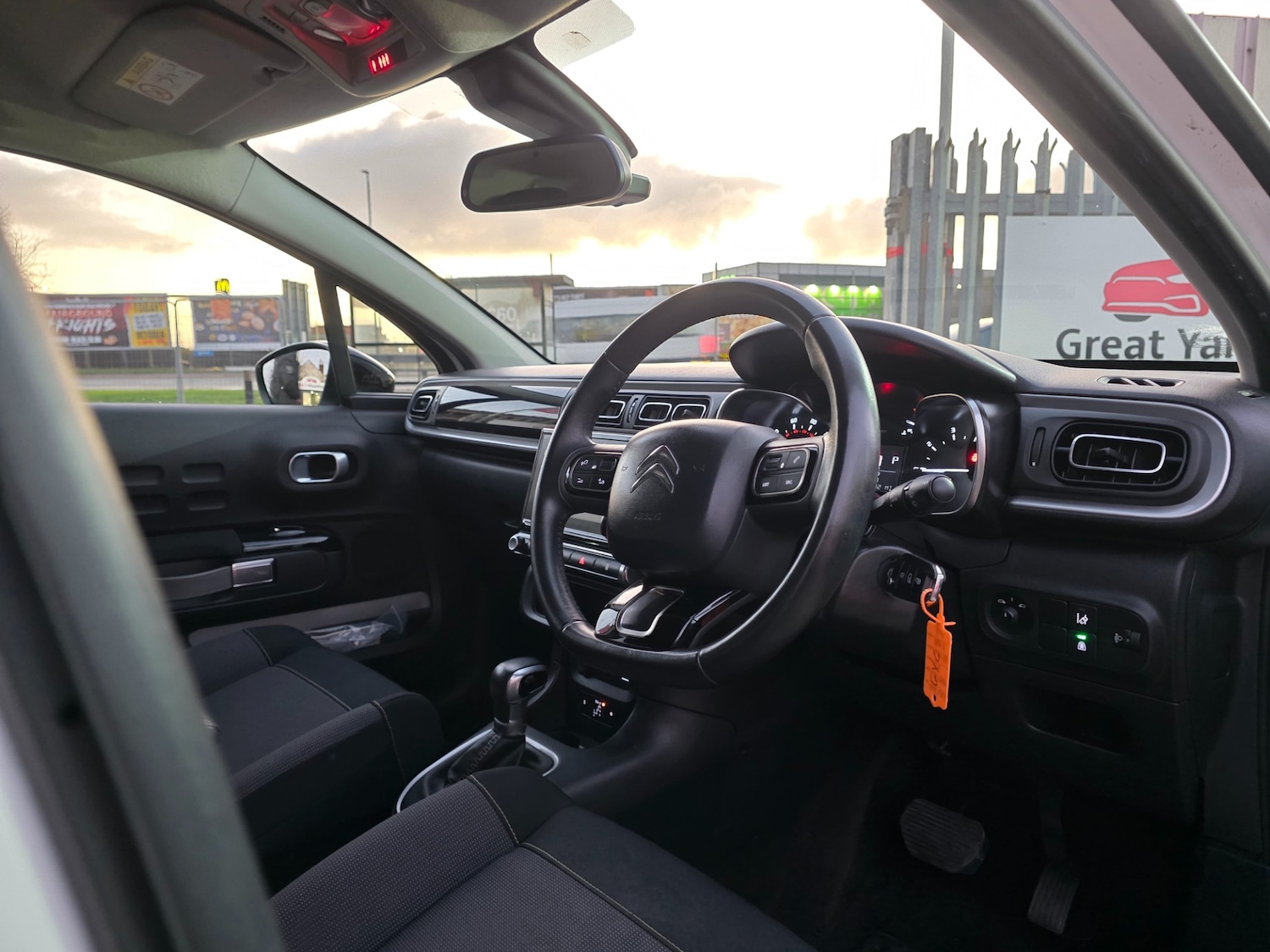 Used Citroen C3 2017 for sale - 76605983: Photo 11