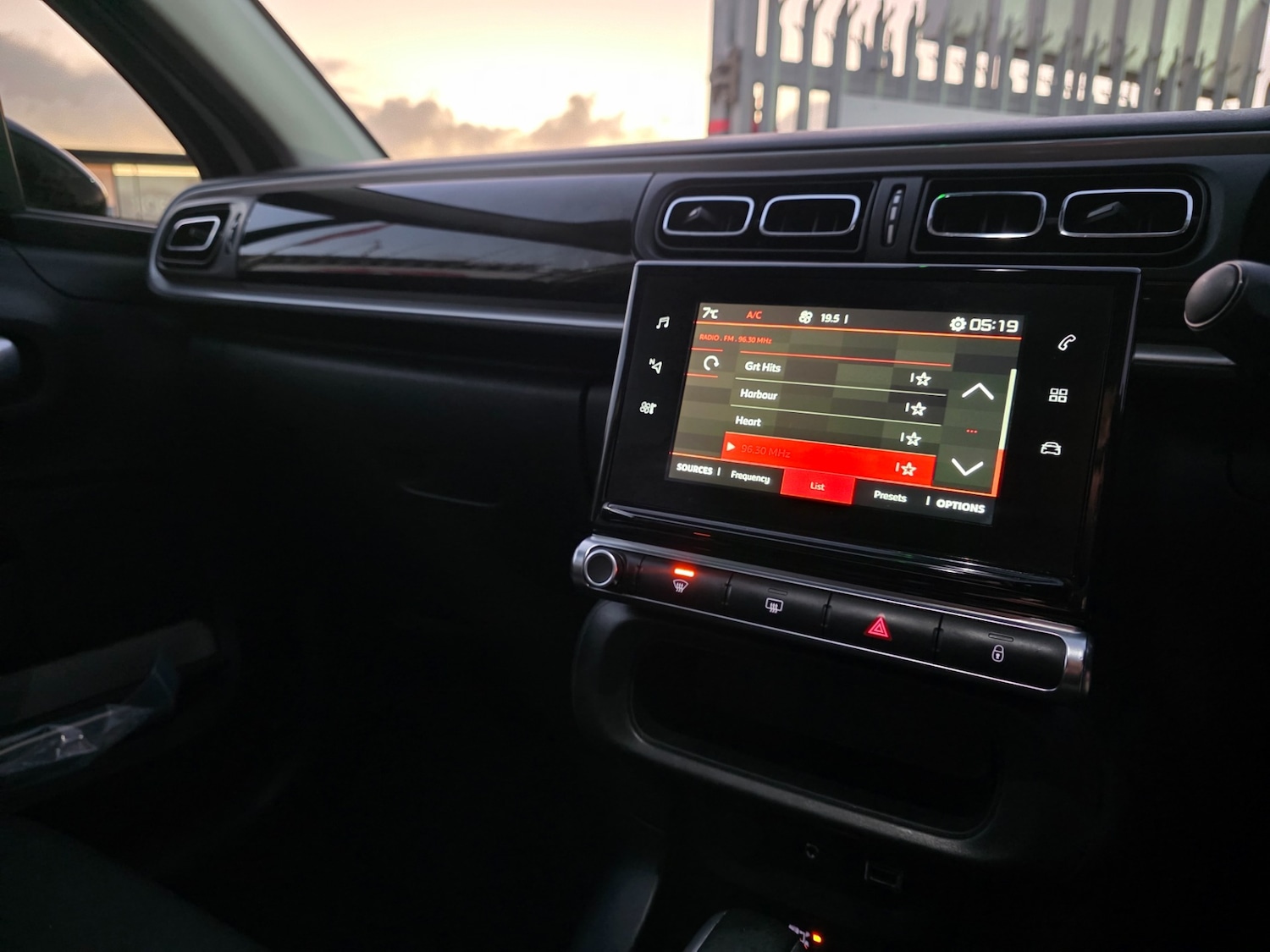 Used Citroen C3 2017 for sale - 76605983: Photo 21