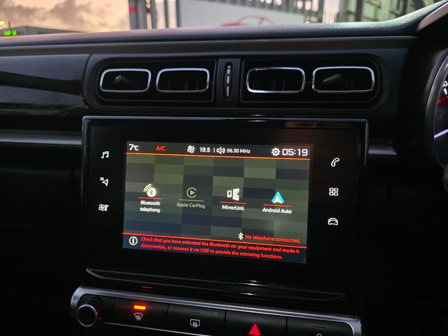 Used Citroen C3 2017 for sale - 76605983: Photo 25