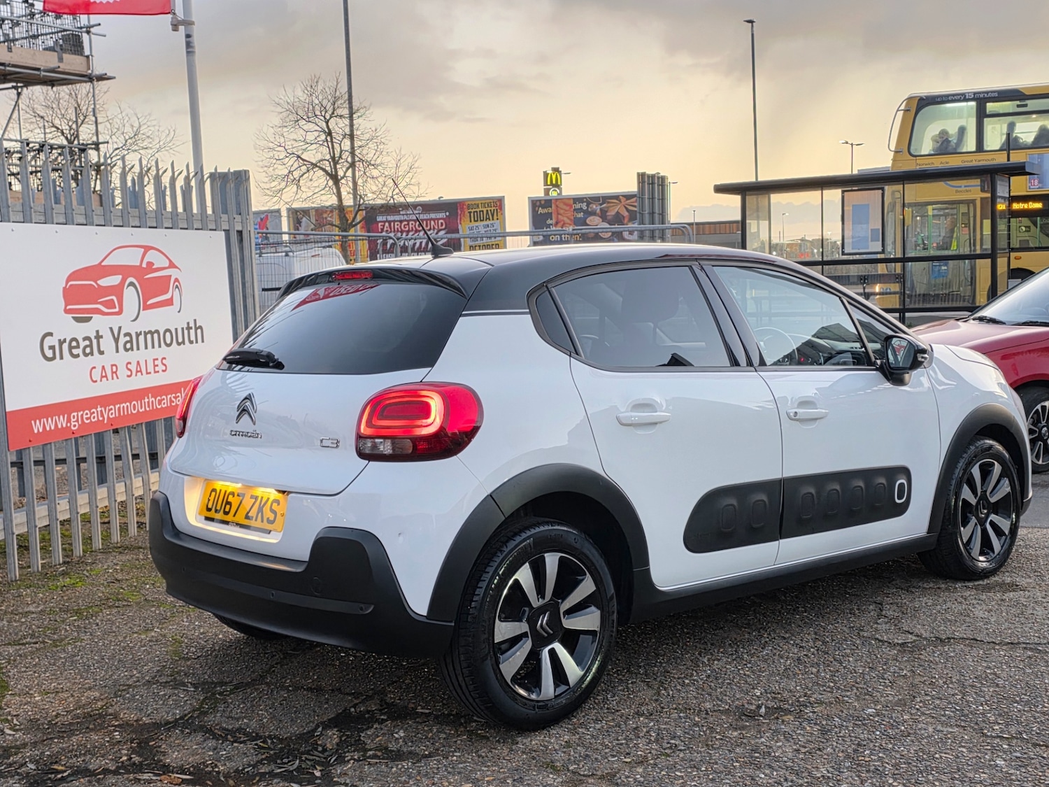 Used Citroen C3 2017 for sale - 76605983: Photo 4