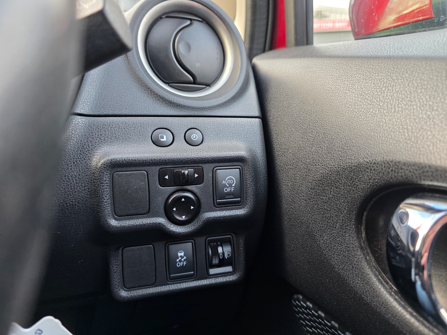 Used Nissan Note 2015 for sale - 76863750: Photo 25