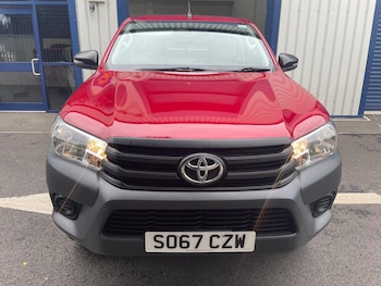 Used Toyota Hilux 2018 for sale - 76114046: Photo