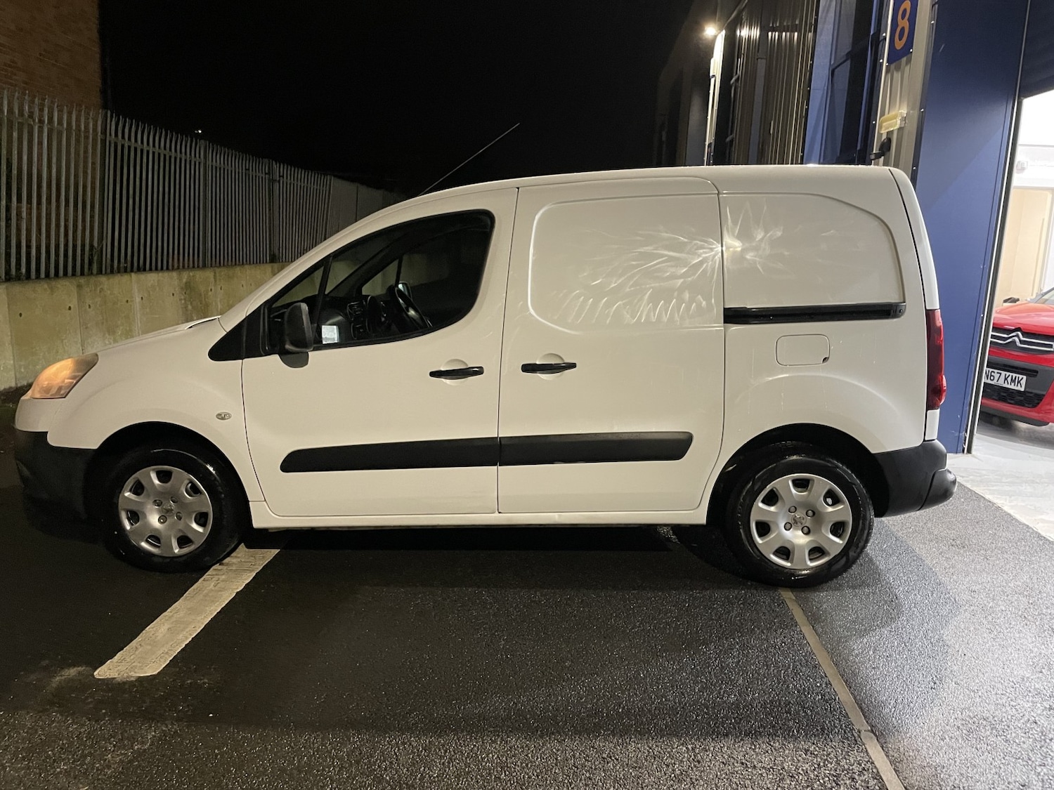 Used Peugeot Partner 2015 for sale - 77687641: Photo 10