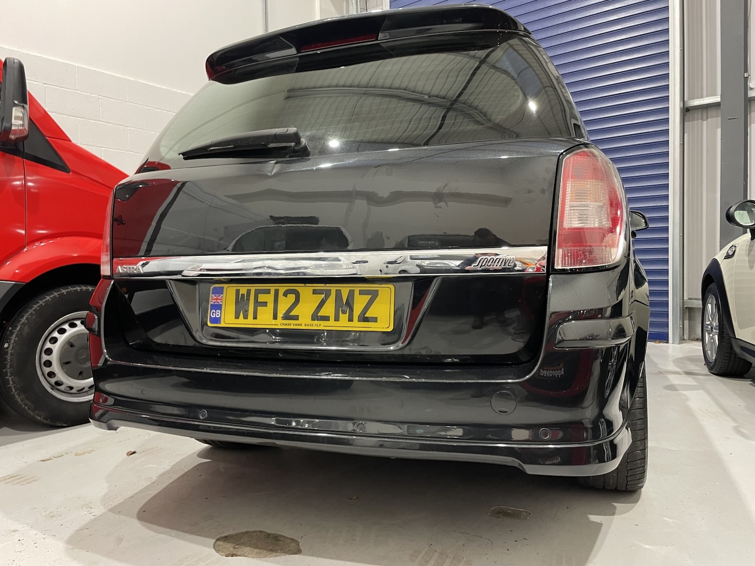 Used Vauxhall Astra Van 2012 for sale - 77014810: Photo 10