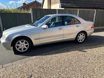 Used Mercedes-Benz C Class 2004 for sale - 79830209: Photo