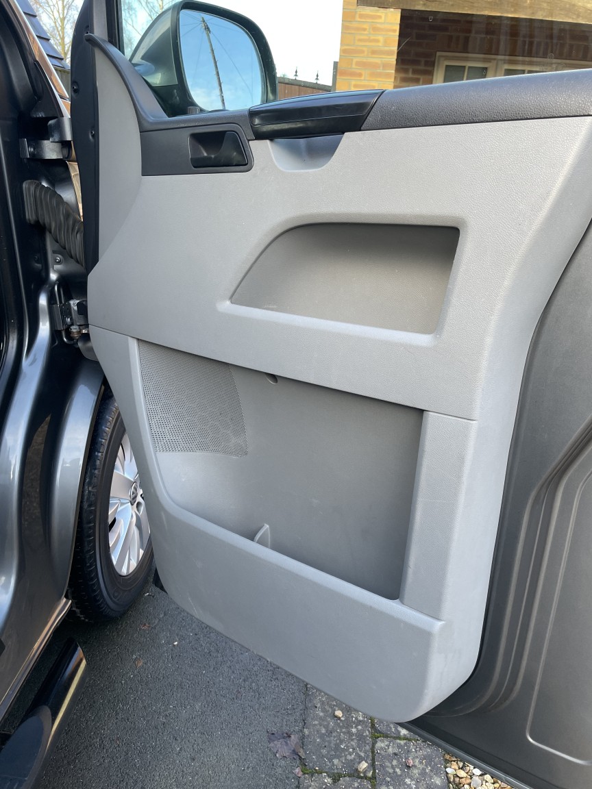 Used Volkswagen Transporter 2014 for sale - 77385205: Photo 41