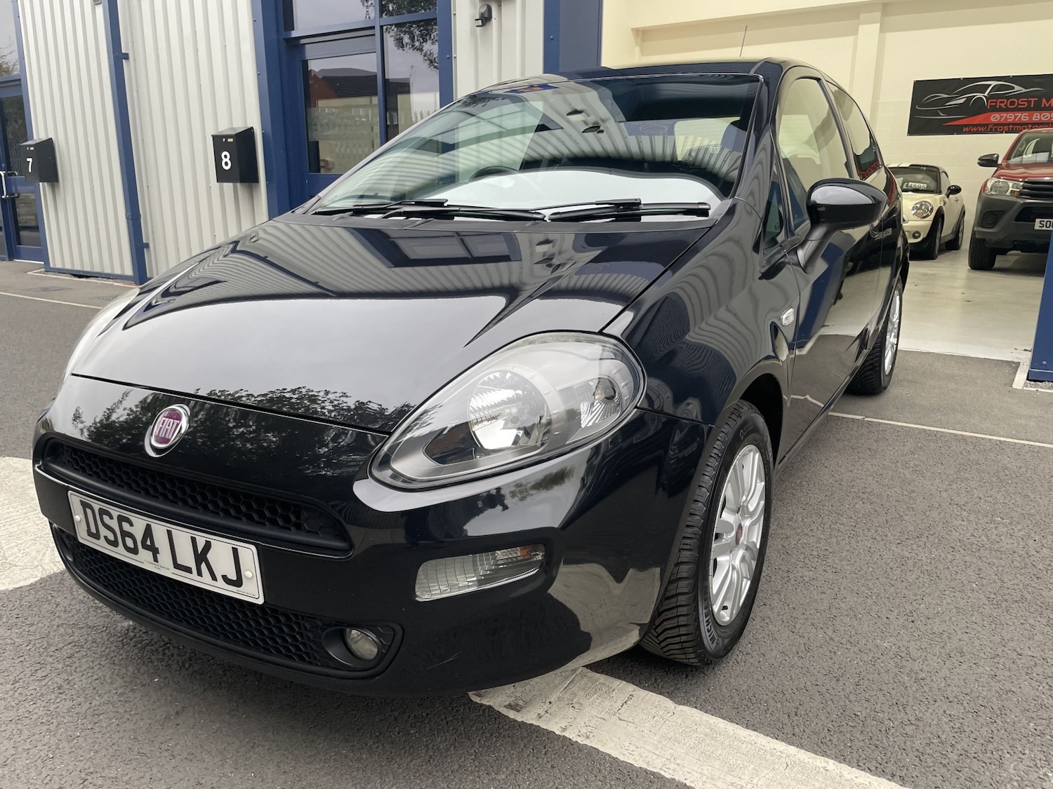 Used Fiat Punto 2014 for sale - 76559920: Photo 24