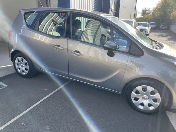 Used Vauxhall Meriva 2010 for sale - 76312344: Photo 40