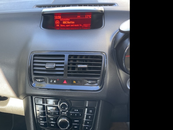 Used Vauxhall Meriva 2010 for sale - 76312344: Photo 6