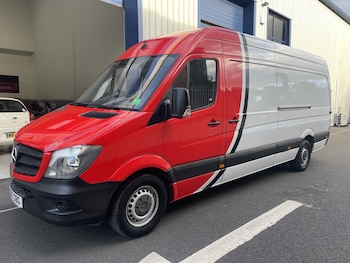 Mercedes-Benz Sprinter feature image