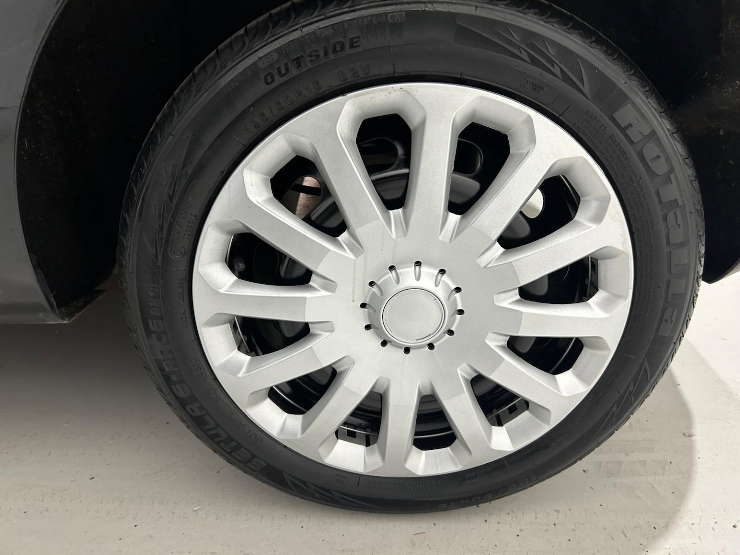 Used Ford Fiesta 2011 for sale - 77789336: Photo 13