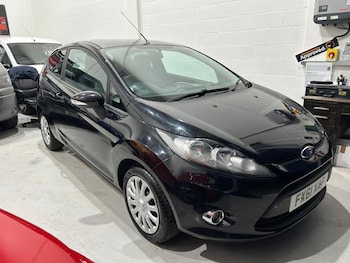 Used Ford Fiesta 2011 for sale - 77789336: Photo