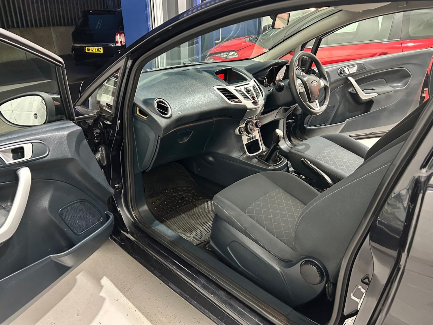 Used Ford Fiesta 2011 for sale - 77789336: Photo 22