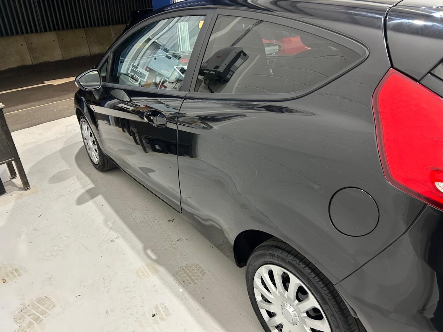 Used Ford Fiesta 2011 for sale - 77789336: Photo 4