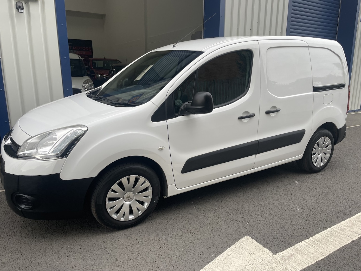 Used Citroen Berlingo 2014 for sale - 76687196: Photo 7