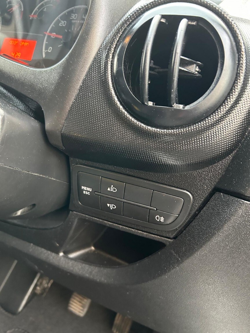 Used Citroen Nemo 2014 for sale - 76982818: Photo 36