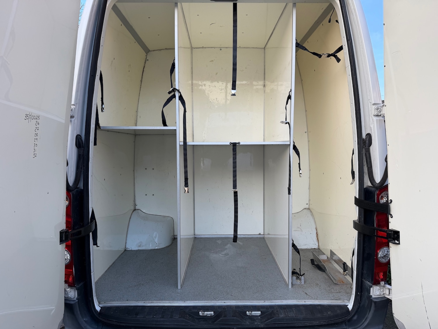 Used Volkswagen Crafter 2013 for sale - 77235380: Photo 8
