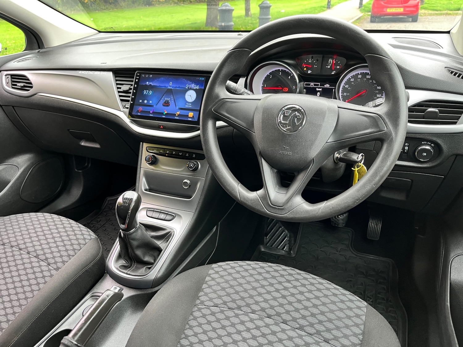 Used Vauxhall Astra 2018 for sale - 74943721: Photo 17