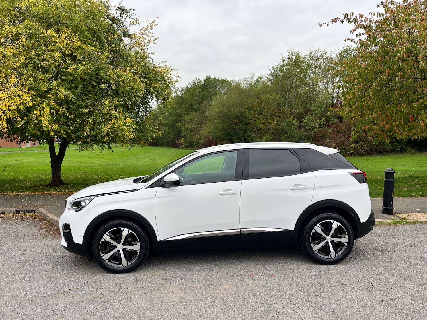 Used Peugeot 3008 2020 for sale - 76114401: Photo 4