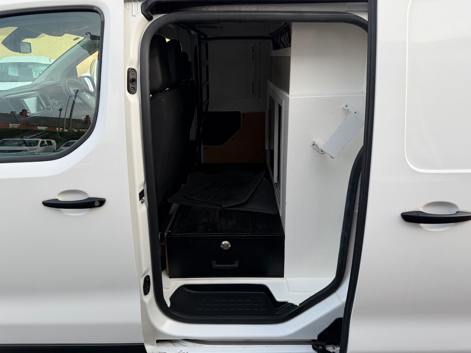 Used Citroen Dispatch 2018 for sale - 76859296: Photo 25