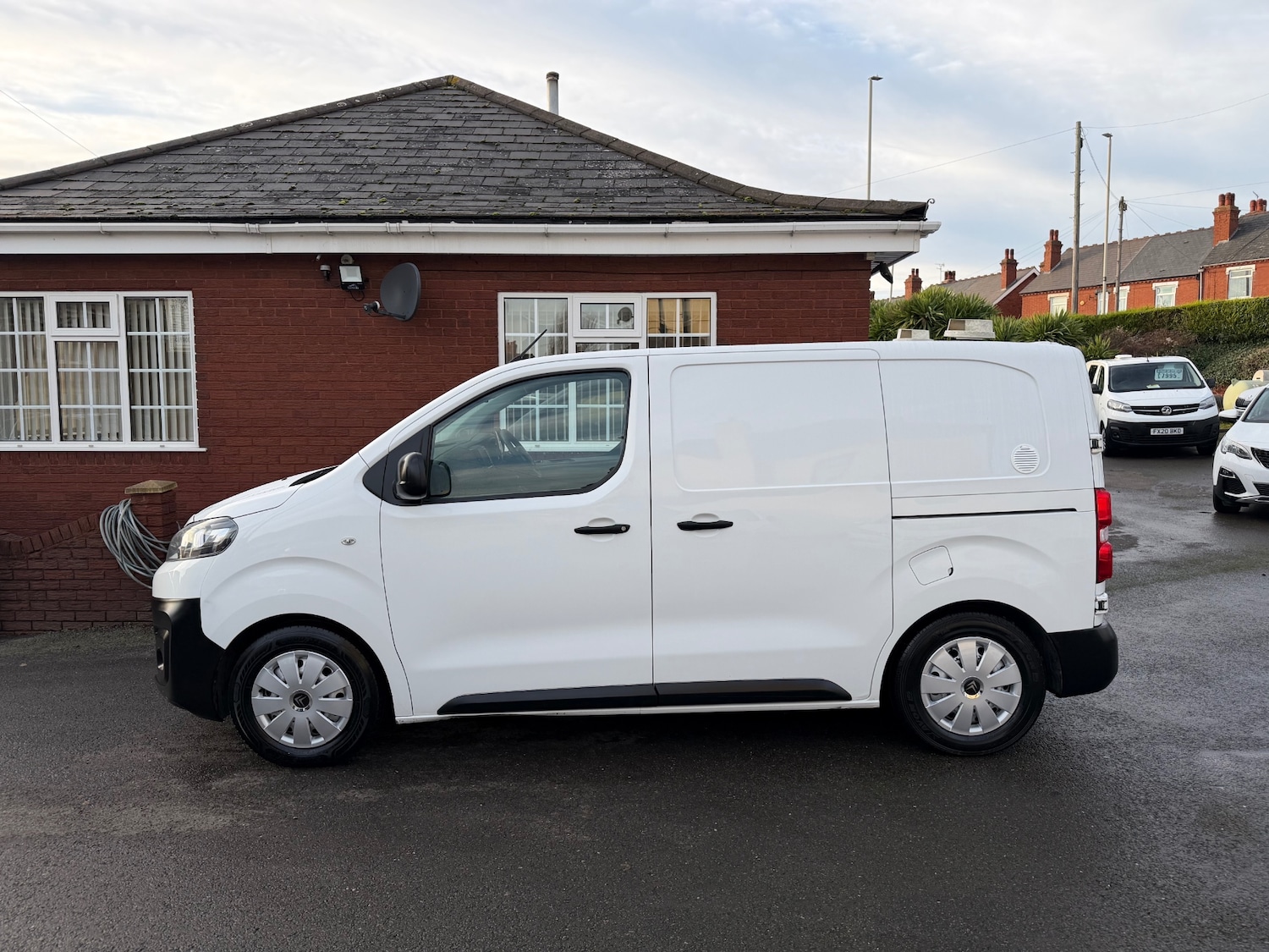 Used Citroen Dispatch 2018 for sale - 76859296: Photo 4