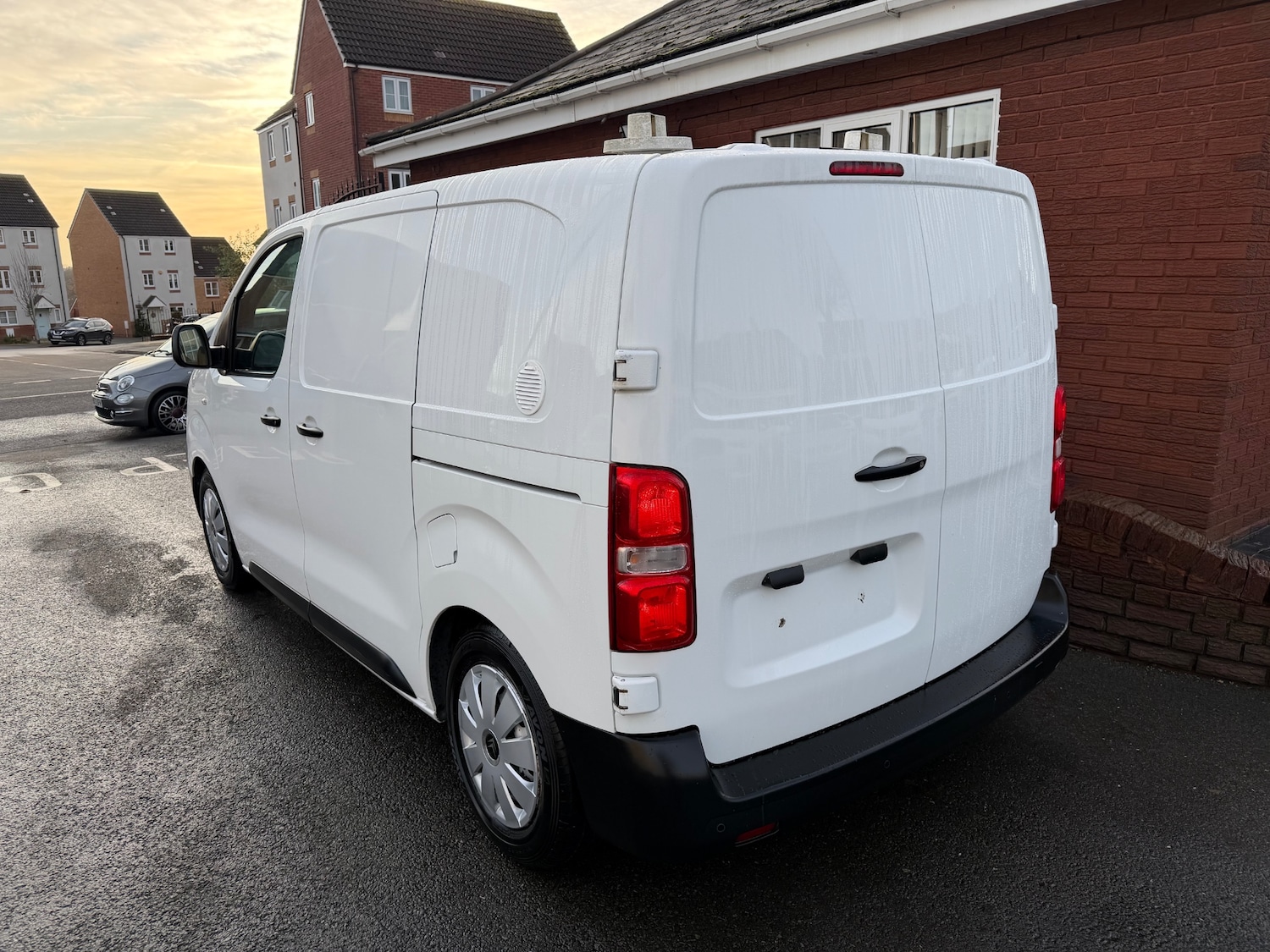 Used Citroen Dispatch 2018 for sale - 76859296: Photo 5