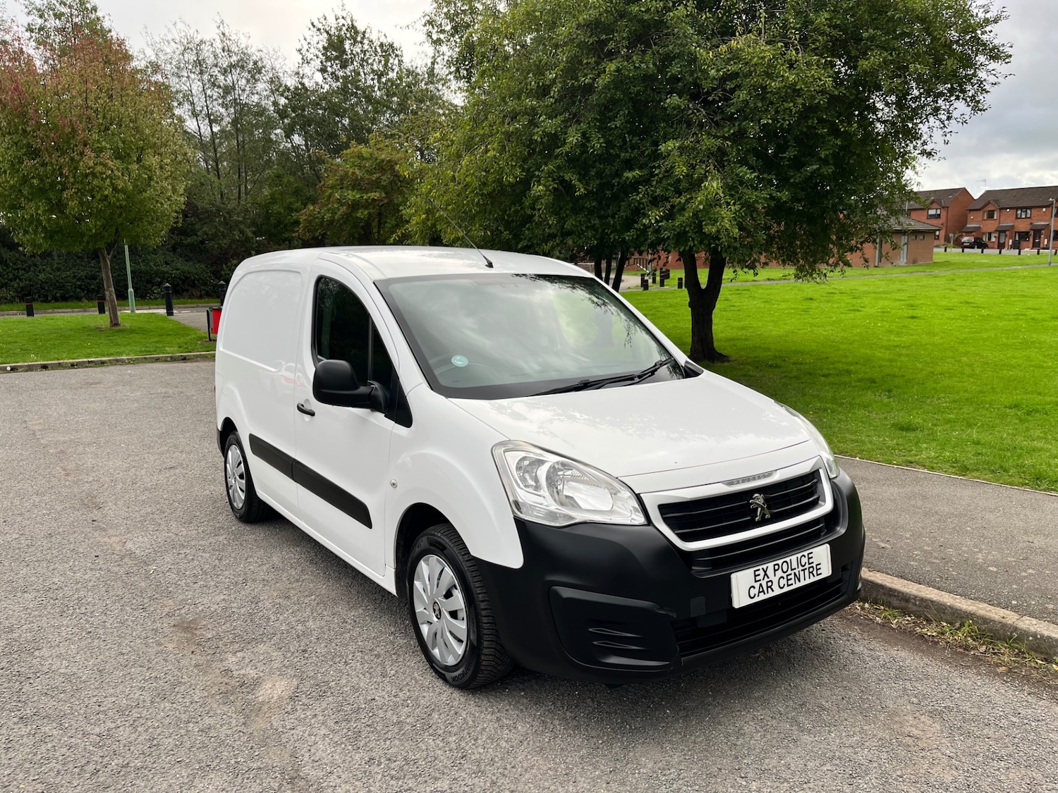 Used Peugeot Partner 2018 for sale - 75825448: Photo 11