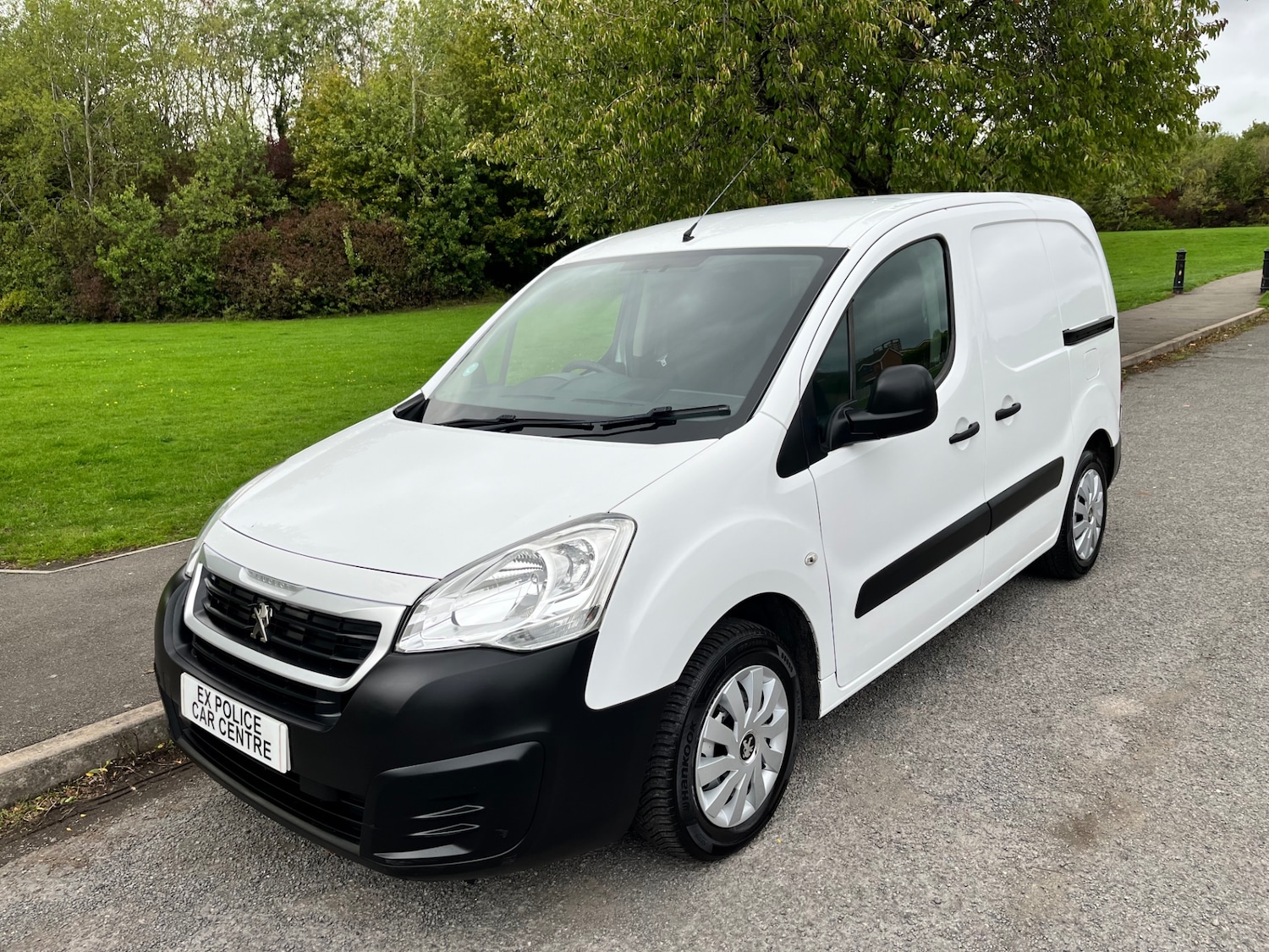 Used Peugeot Partner 2018 for sale - 75825448: Photo 3