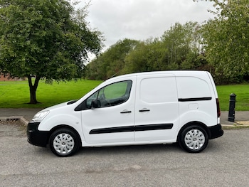 Used Peugeot Partner 2018 for sale - 75825448: Photo