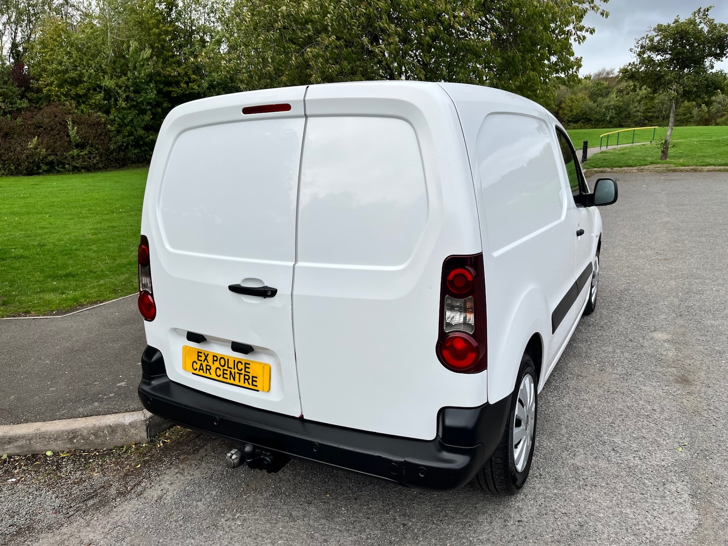 Used Peugeot Partner 2018 for sale - 75825448: Photo 9